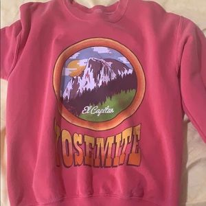 Forever 21 Yosemite Red Sweatshirt